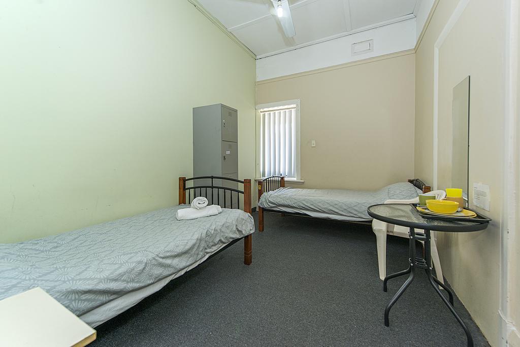 Victoria Park Lodge Перт Екстер'єр фото