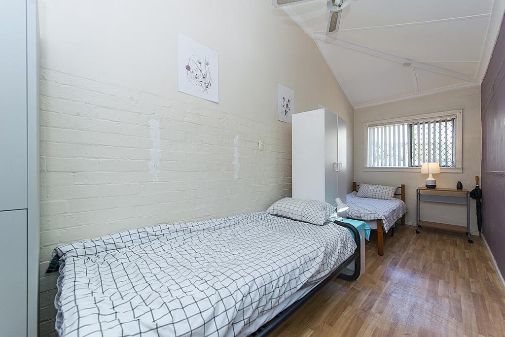 Victoria Park Lodge Перт Екстер'єр фото